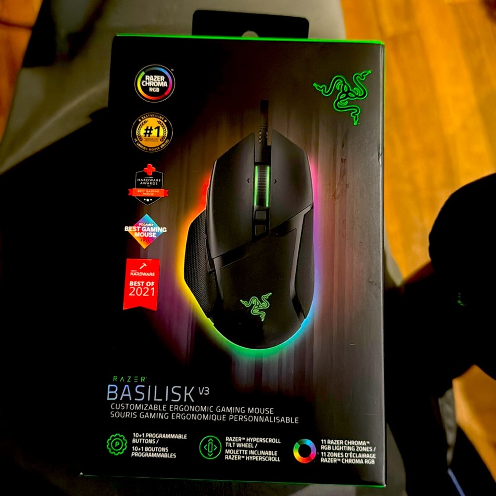 Razer Basilisk v3 Customizable ergonomic gaming mouse